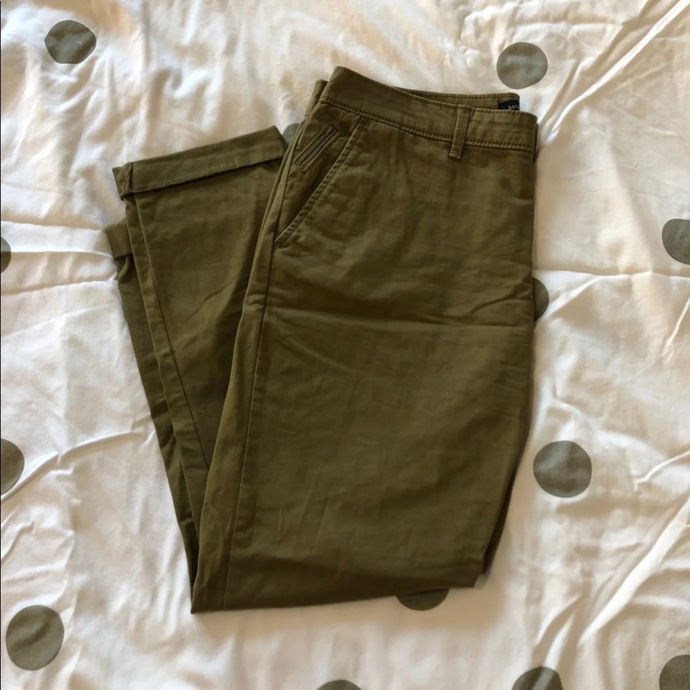 Girlfriend Fit Chino Pant